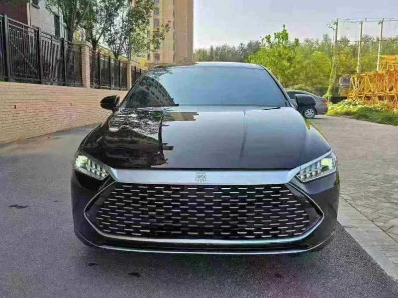 保定24年比亚迪秦1