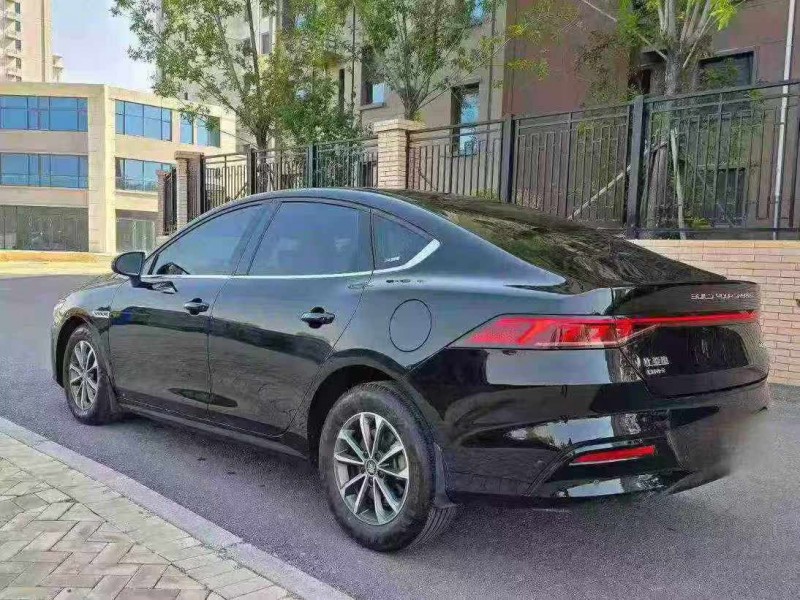 保定24年比亚迪秦2