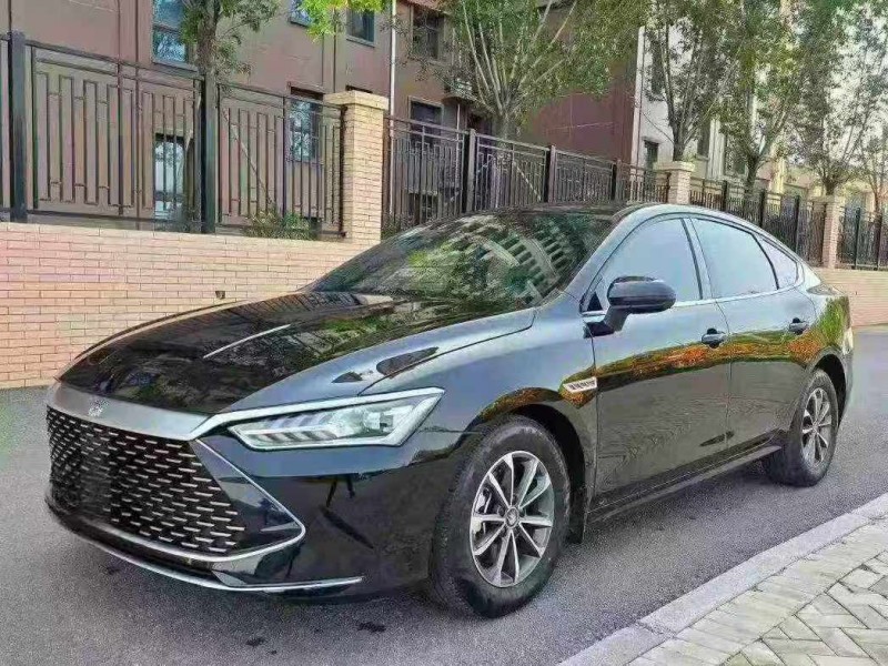 保定24年比亚迪秦3