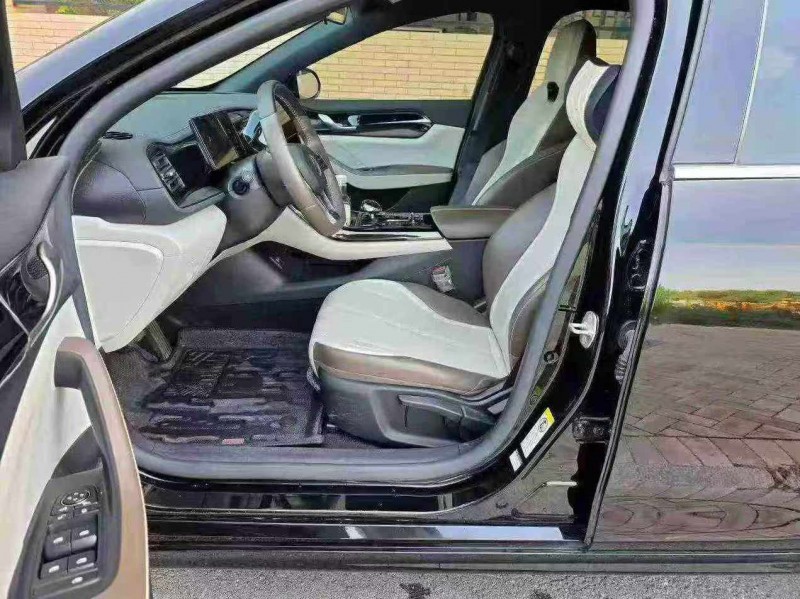 保定24年比亚迪秦7