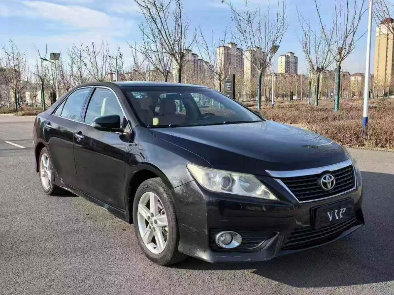 天津12年豐田凱美瑞2