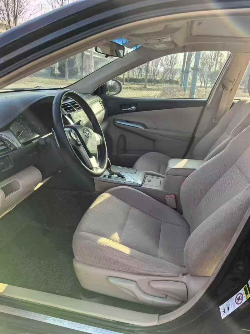 天津12年豐田凱美瑞7