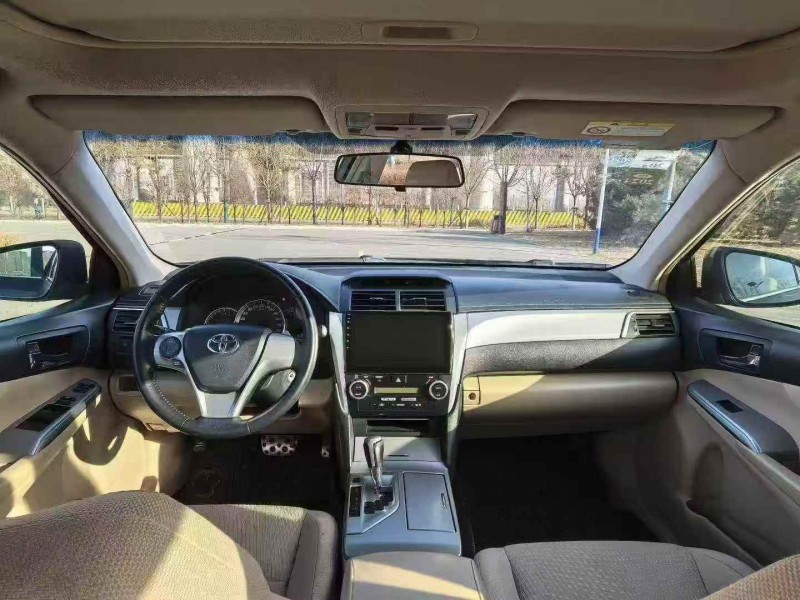 天津12年豐田凱美瑞9