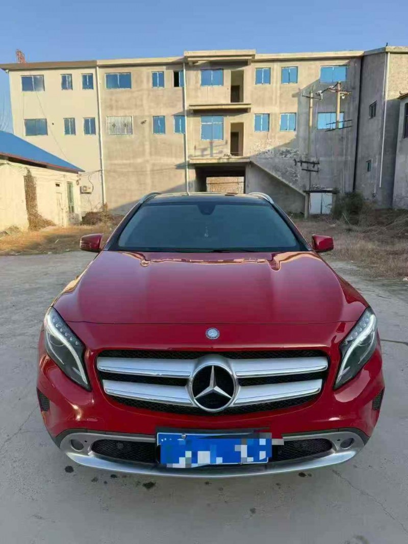 威海16年奔驰GLA1