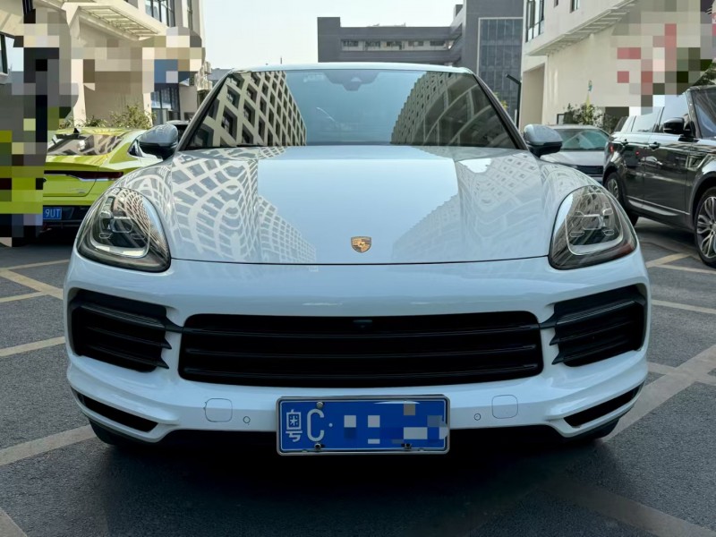 深圳21年保时捷卡宴1