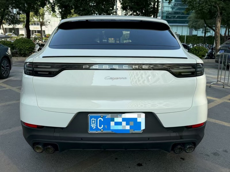 深圳21年保时捷卡宴7