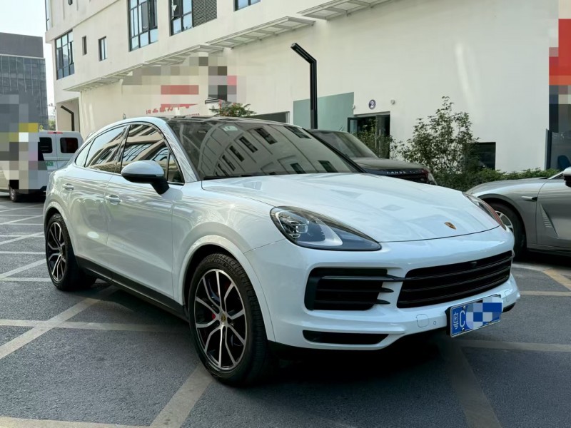 深圳21年保时捷卡宴9