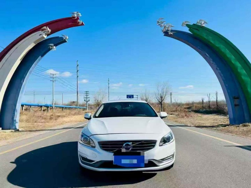 淄博17年沃爾沃S60L1