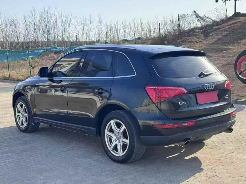 洛阳13年奥迪Q56