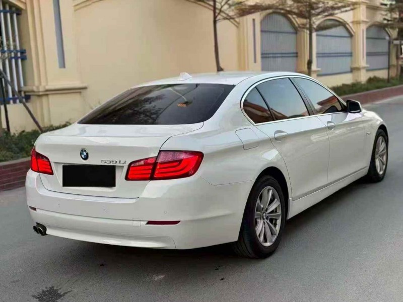 厦门12年宝马5系8