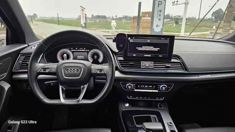 连云港22年奥迪Q56