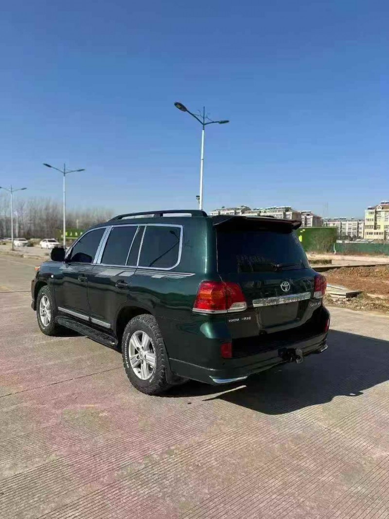 濰坊10年豐田蘭德酷路澤7