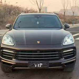 保定21年保时捷卡宴