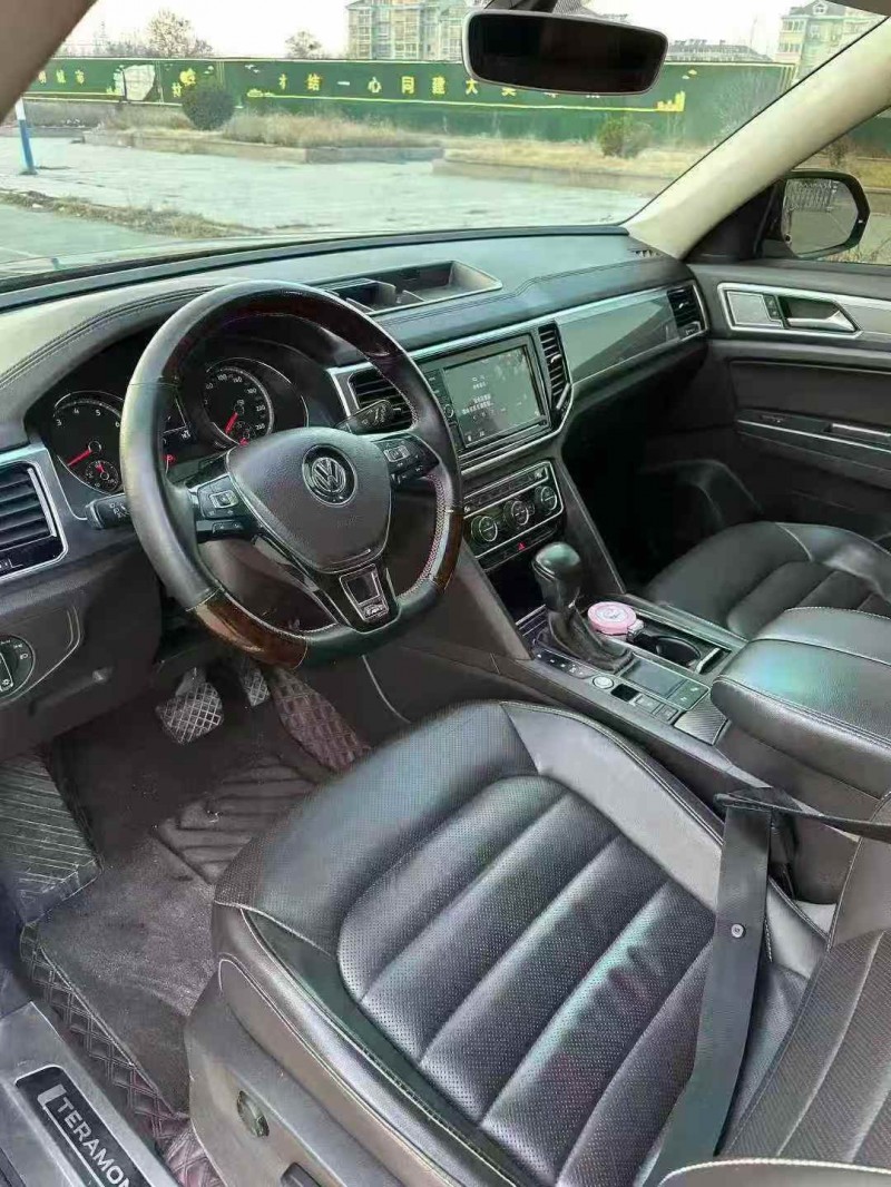 潍坊19年大众途昂5