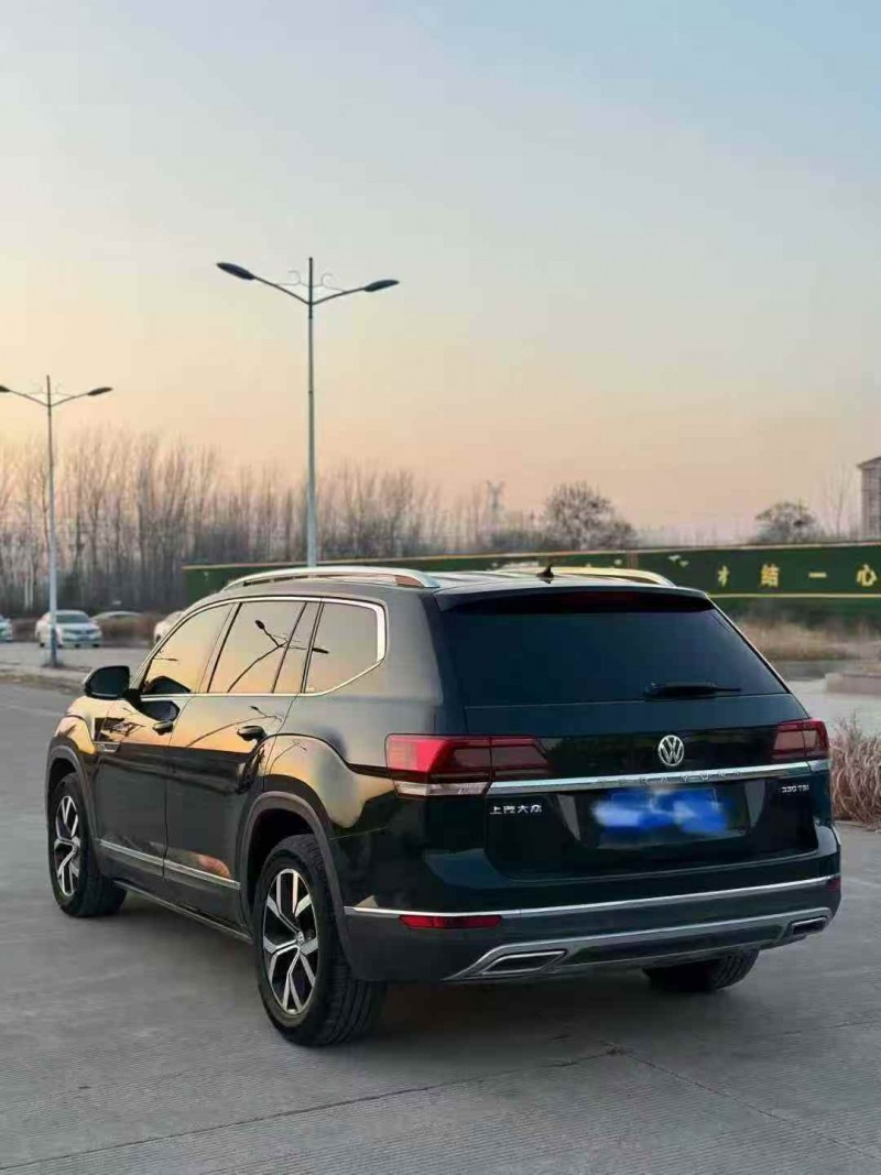 潍坊19年大众途昂7