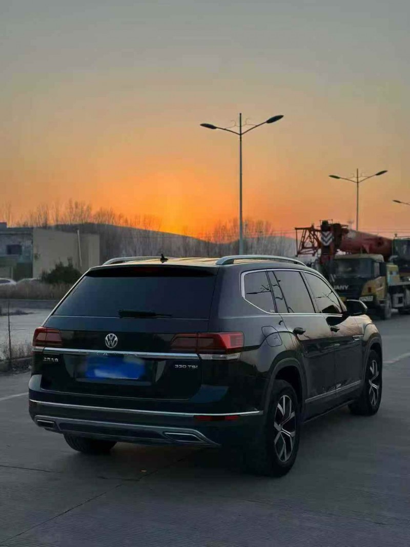 潍坊19年大众途昂8