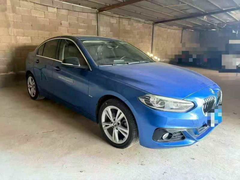 潍坊17年宝马1系3