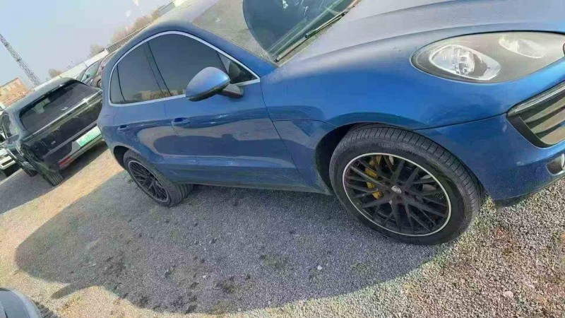 濰坊16年保時捷Macan2