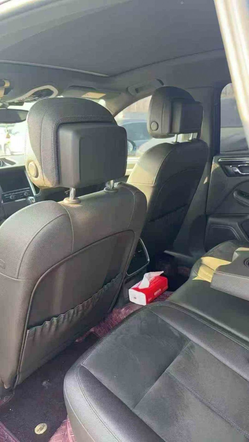 濰坊16年保時捷Macan3