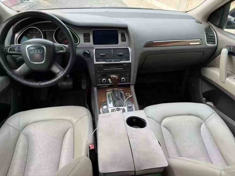 菏泽10年奥迪Q75