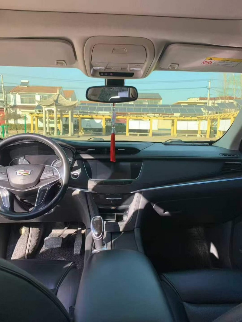 徐州18年凱迪拉克XT58