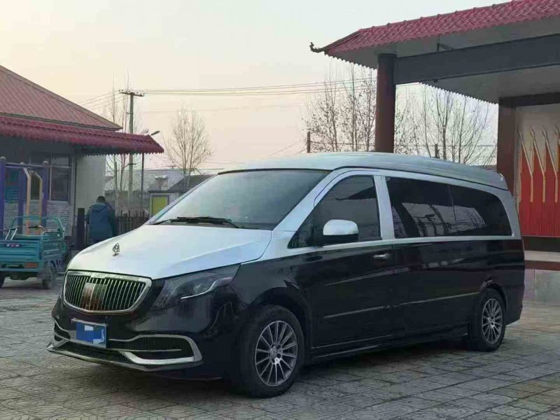 青岛14年奔驰威霆3