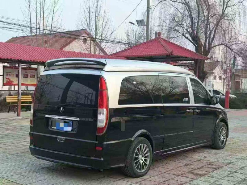 青岛14年奔驰威霆6