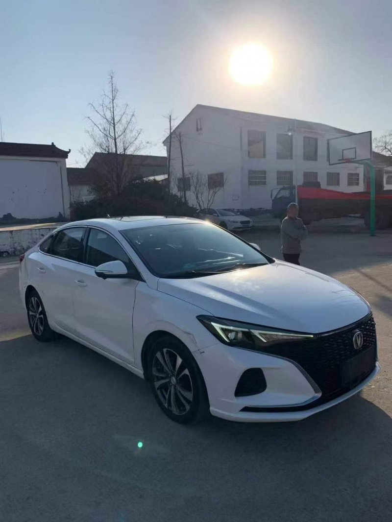 徐州20年长安汽车逸动3