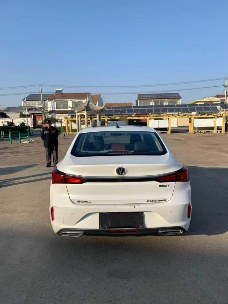 徐州20年长安汽车逸动9