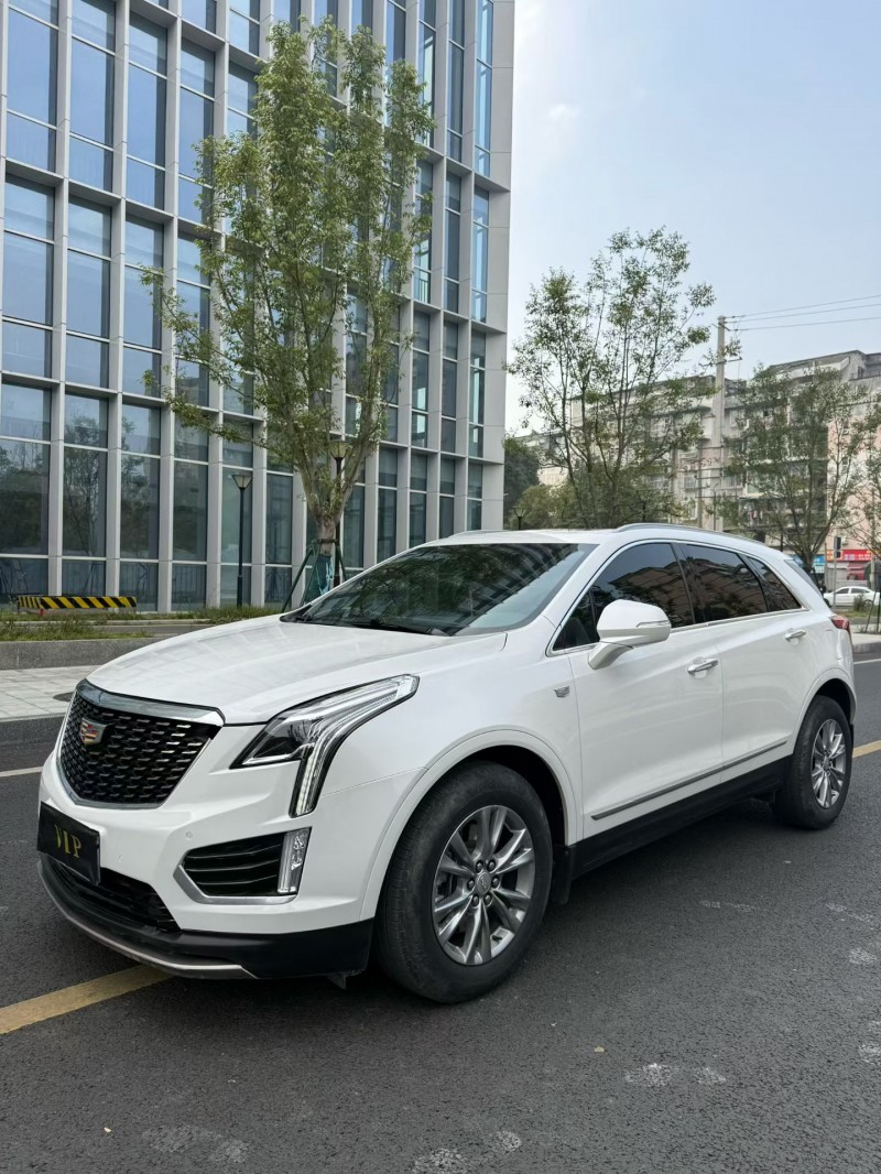 成都21年凯迪拉克XT54