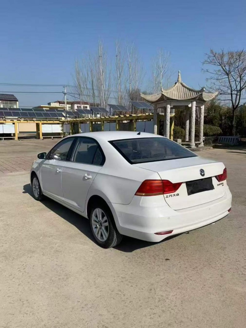 徐州16年大众桑塔纳4