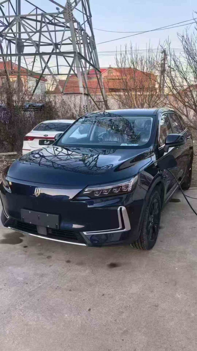 济宁25年创维EV61