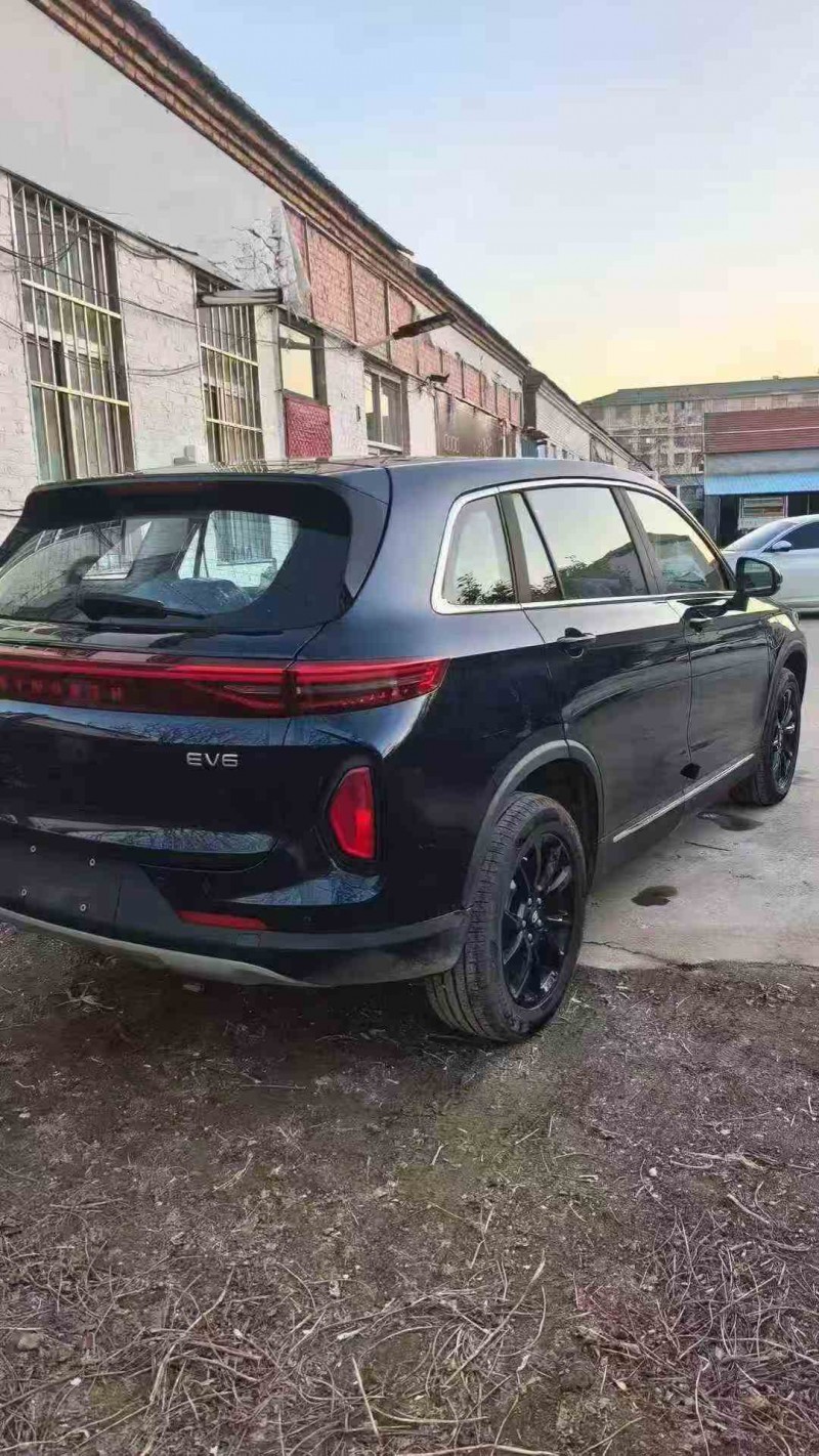 济宁25年创维EV66