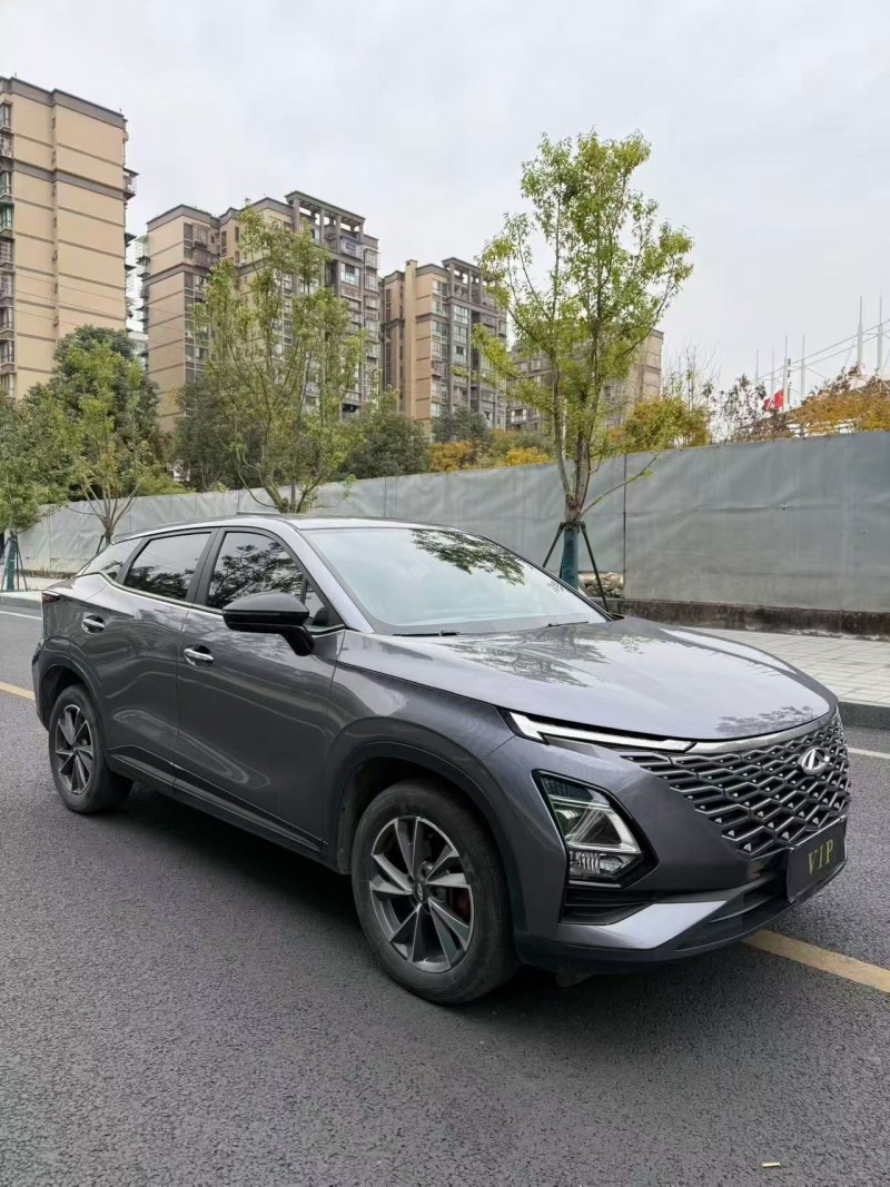 成都24年奇瑞欧萌达4