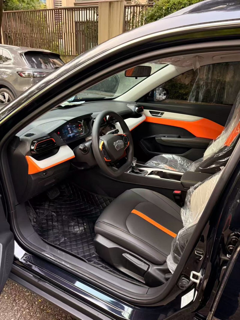 成都23年东风奕炫9