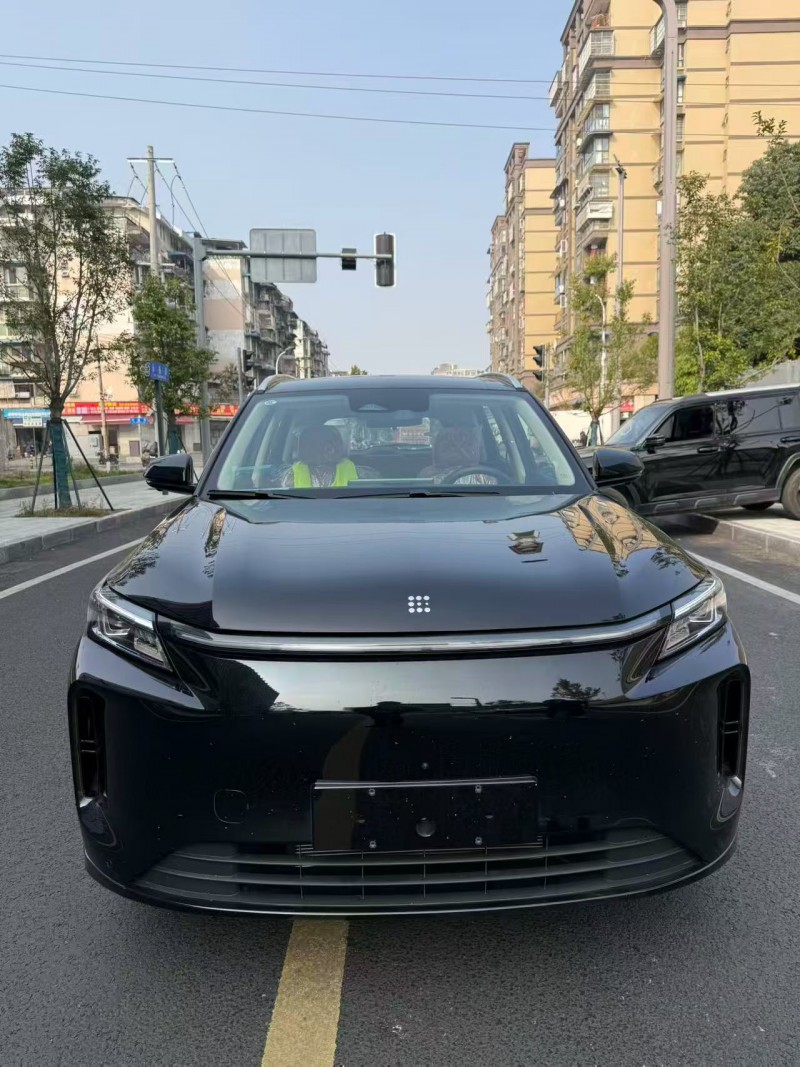 成都26年东风蓝电E51