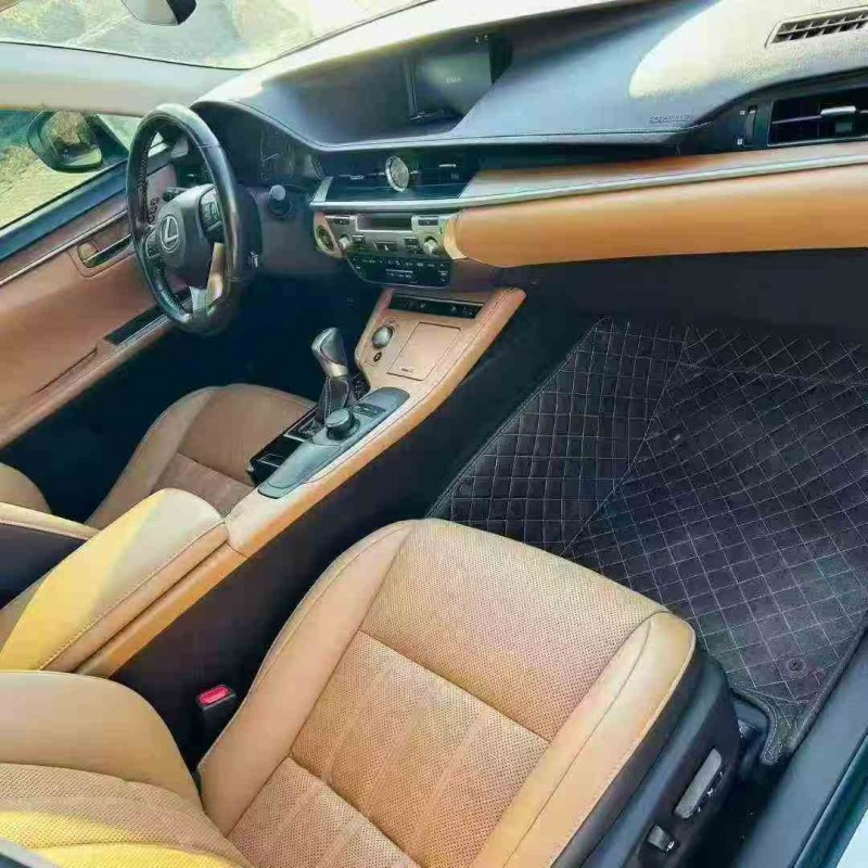 濰坊17年雷克薩斯ES5