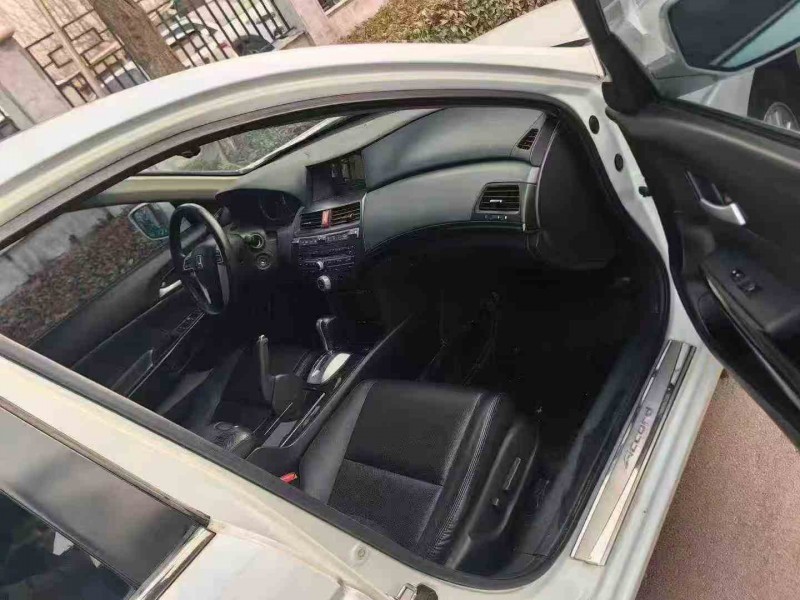 潍坊13年本田雅阁5