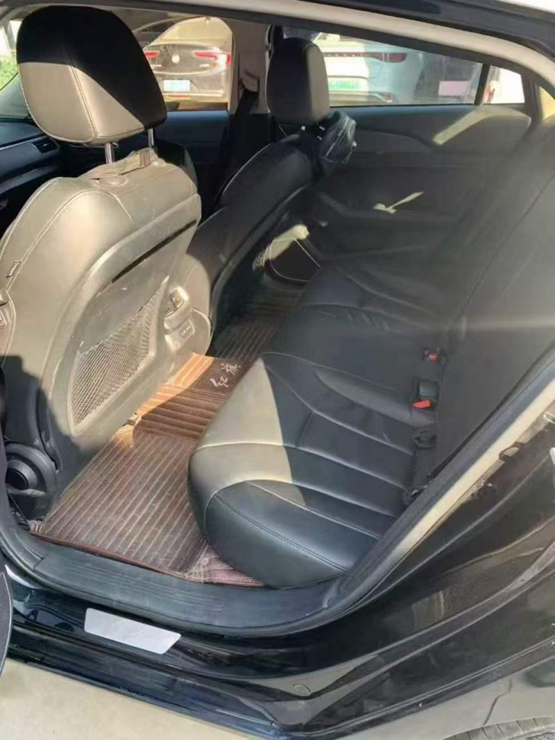 徐州20年紅旗H57