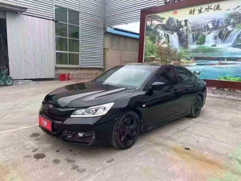 济南19年本田雅阁2