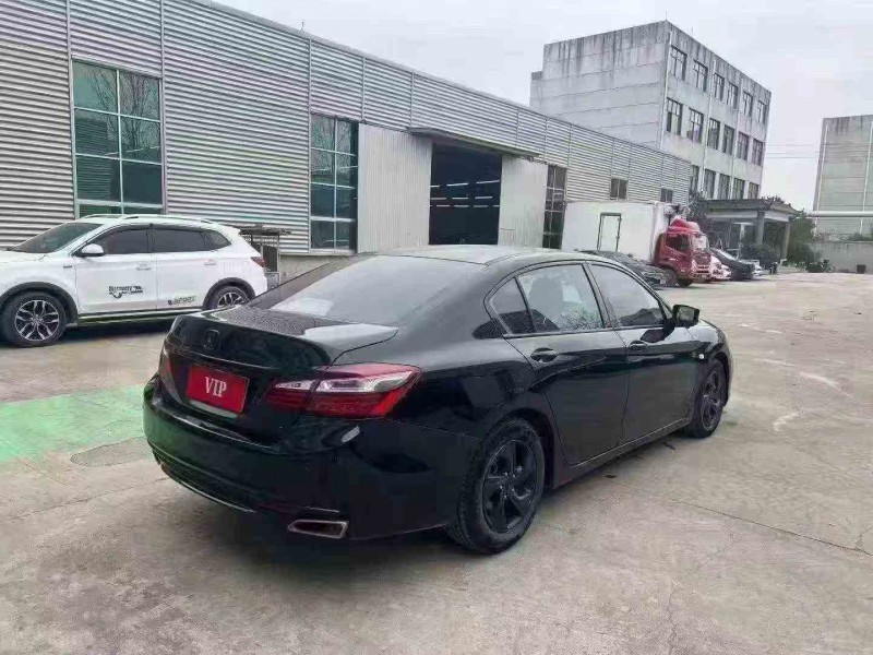 济南19年本田雅阁8