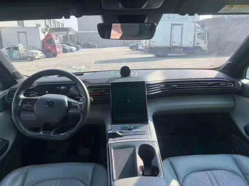 济南21年蔚来ES65