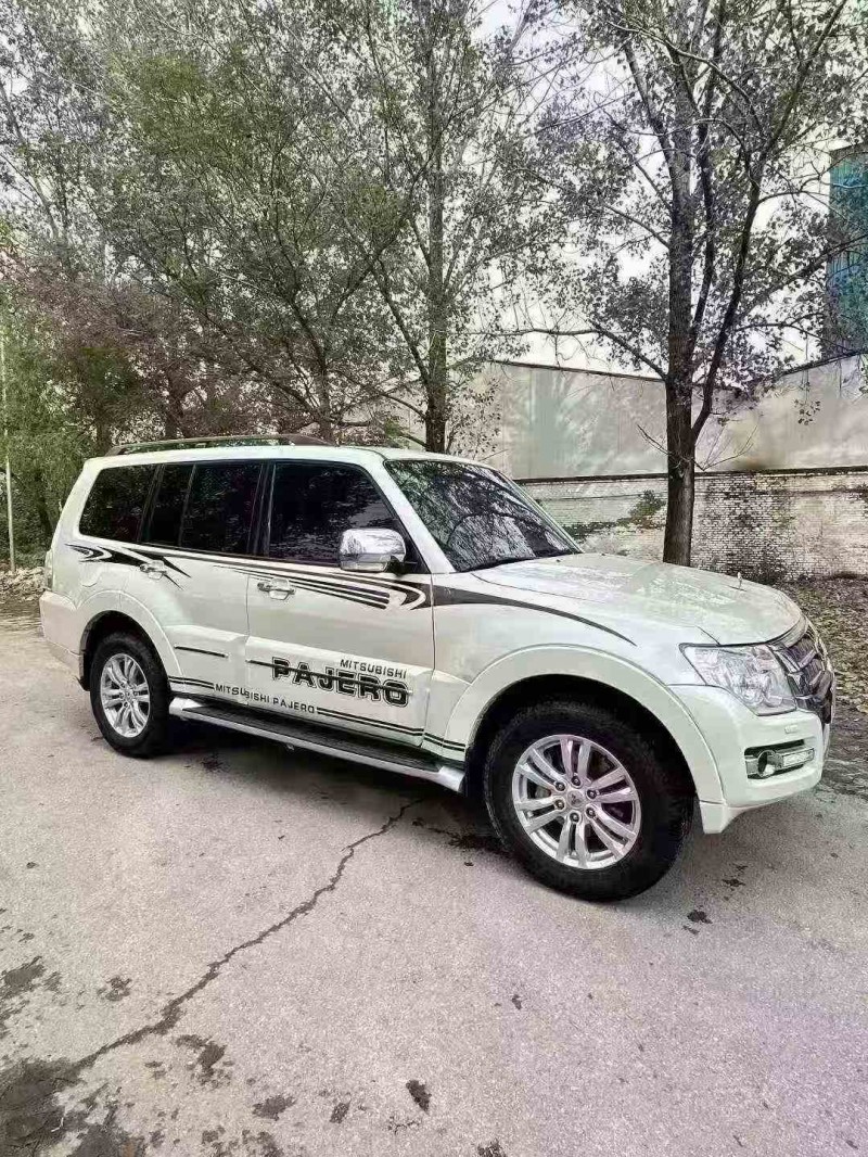 潍坊20年三菱帕杰罗3