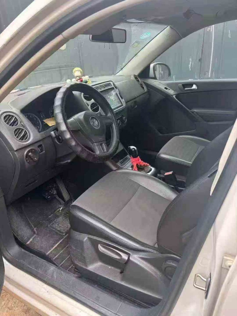 安庆14年大众途观6