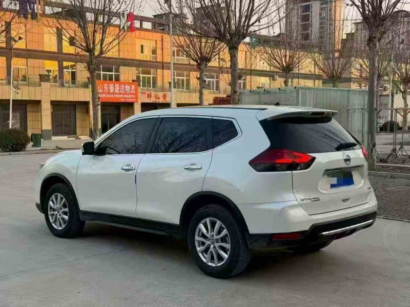 淄博24年日產奇駿8