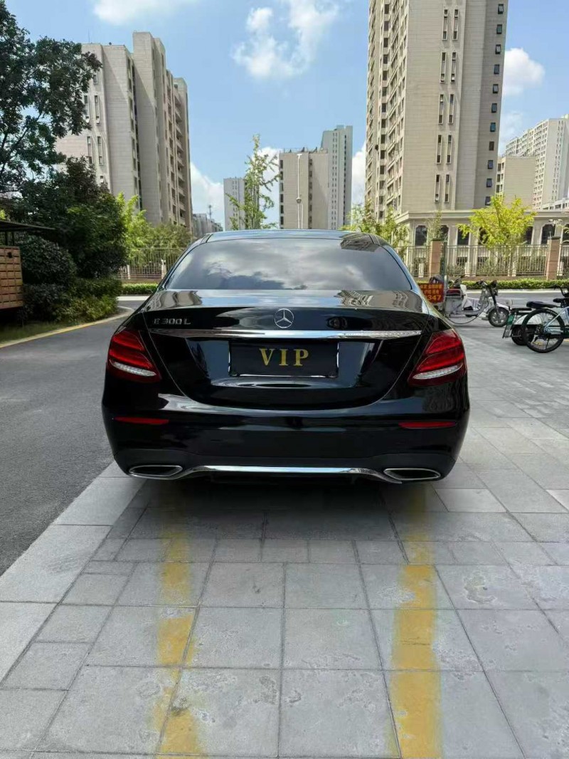 宿迁19年奔驰E9