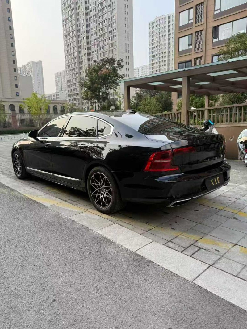 徐州19年沃尔沃S905