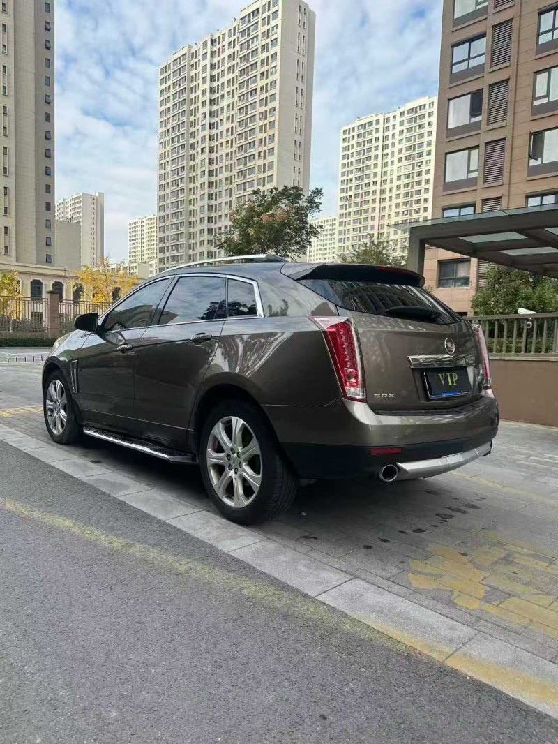 宿遷14年凱迪拉克SRX4