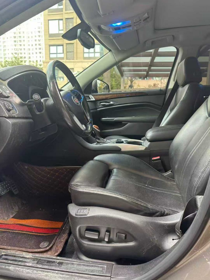 宿遷14年凱迪拉克SRX5