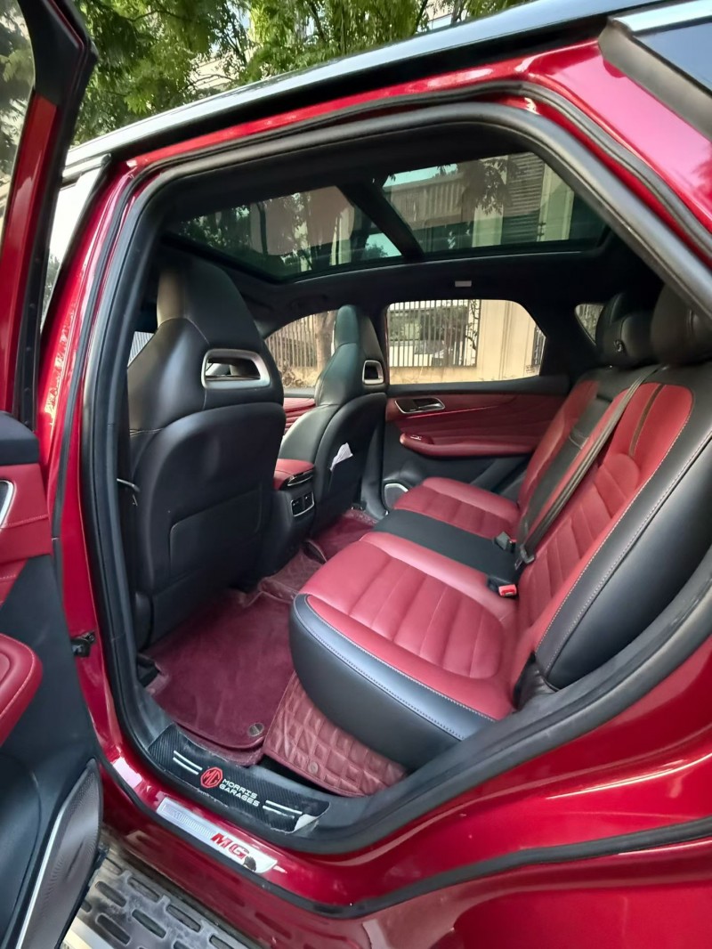 成都19年名爵HS9